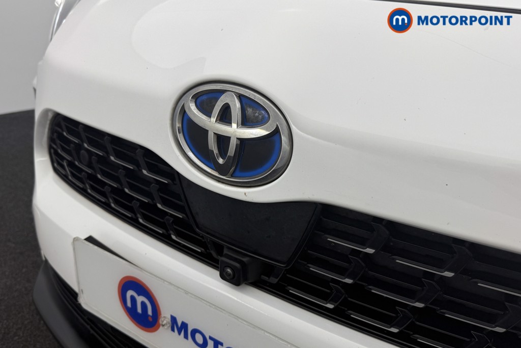 Toyota Yaris Cross Excel Automatic Petrol-Electric Hybrid Estate - Stock Number (1571104) - 16th supplementary image