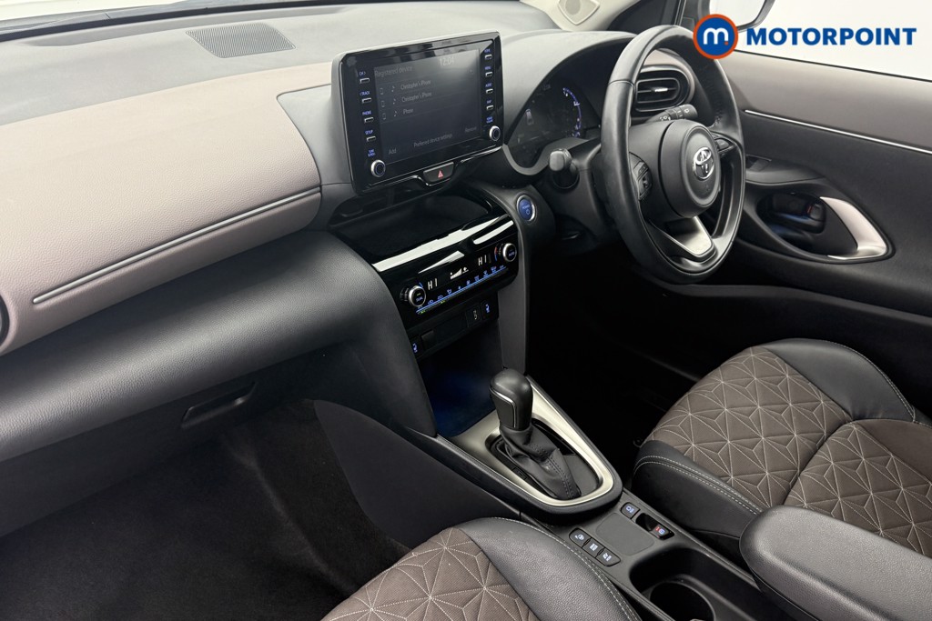 Toyota Yaris Cross Excel Automatic Petrol-Electric Hybrid Estate - Stock Number (1571104) - 17th supplementary image