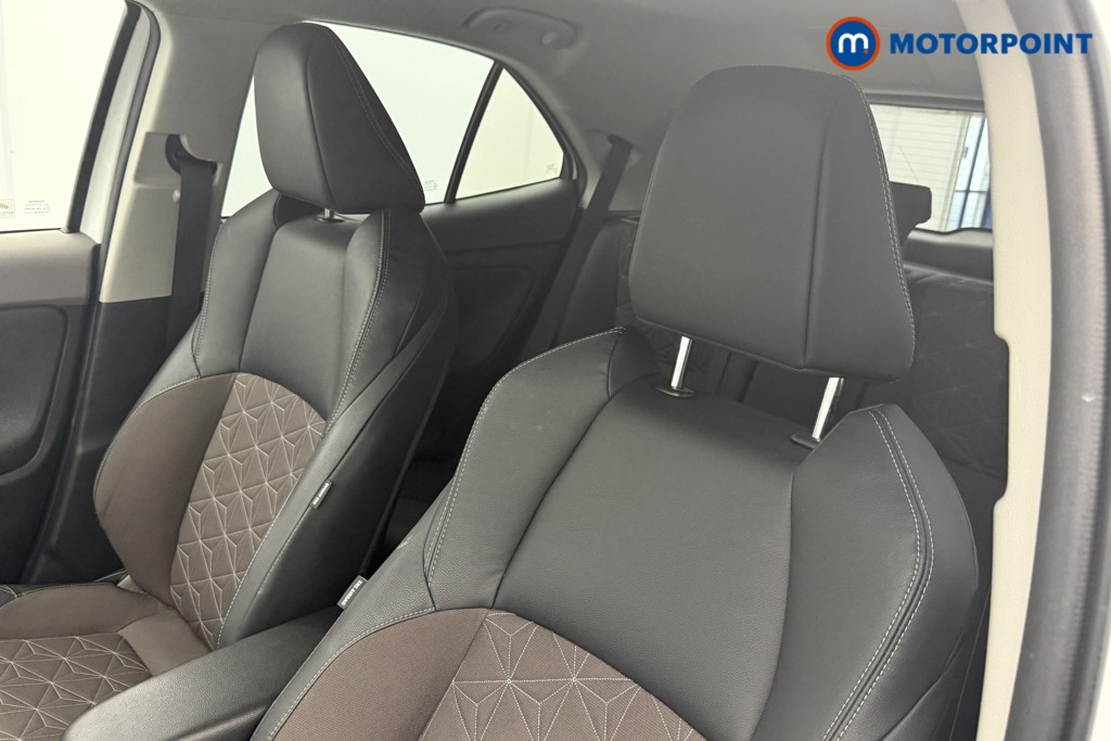 Toyota Yaris Cross Excel Automatic Petrol-Electric Hybrid Estate - Stock Number (1571104) - 18th supplementary image