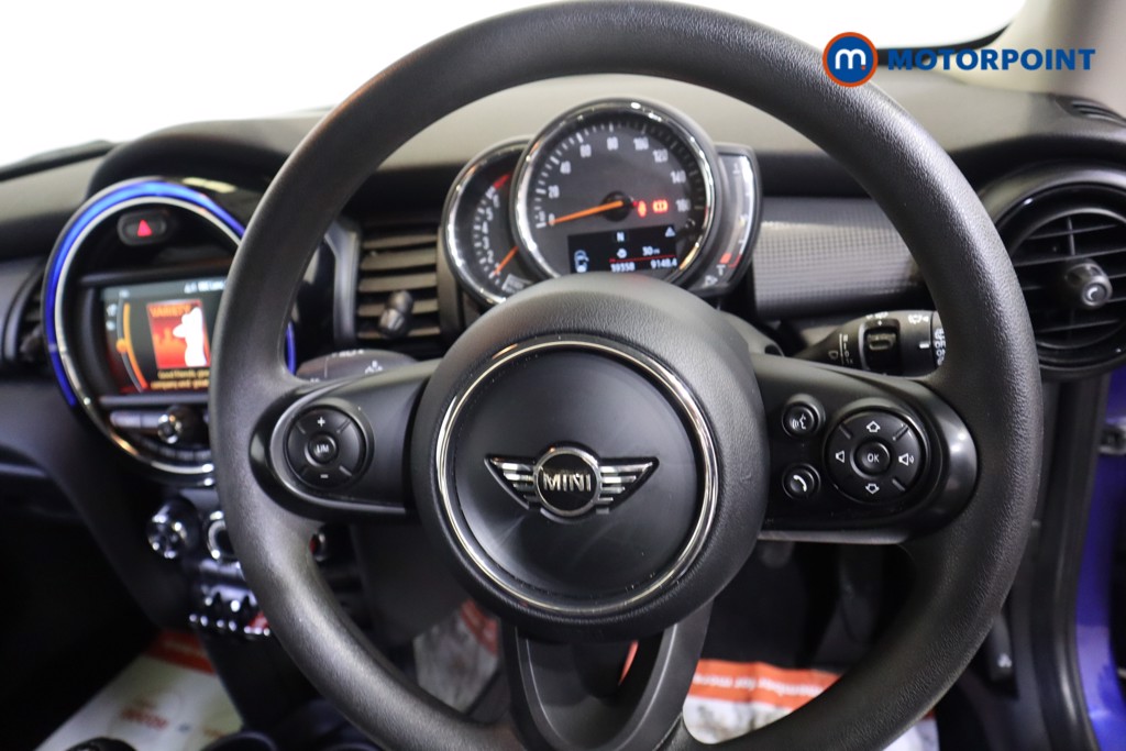 Mini Hatchback Cooper Manual Petrol Hatchback - Stock Number (1571130) - 4th supplementary image