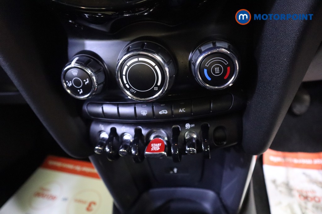 Mini Hatchback Cooper Manual Petrol Hatchback - Stock Number (1571130) - 5th supplementary image