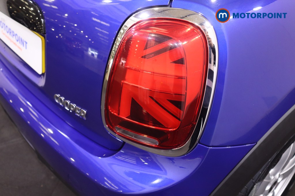 Mini Hatchback Cooper Manual Petrol Hatchback - Stock Number (1571130) - 22nd supplementary image