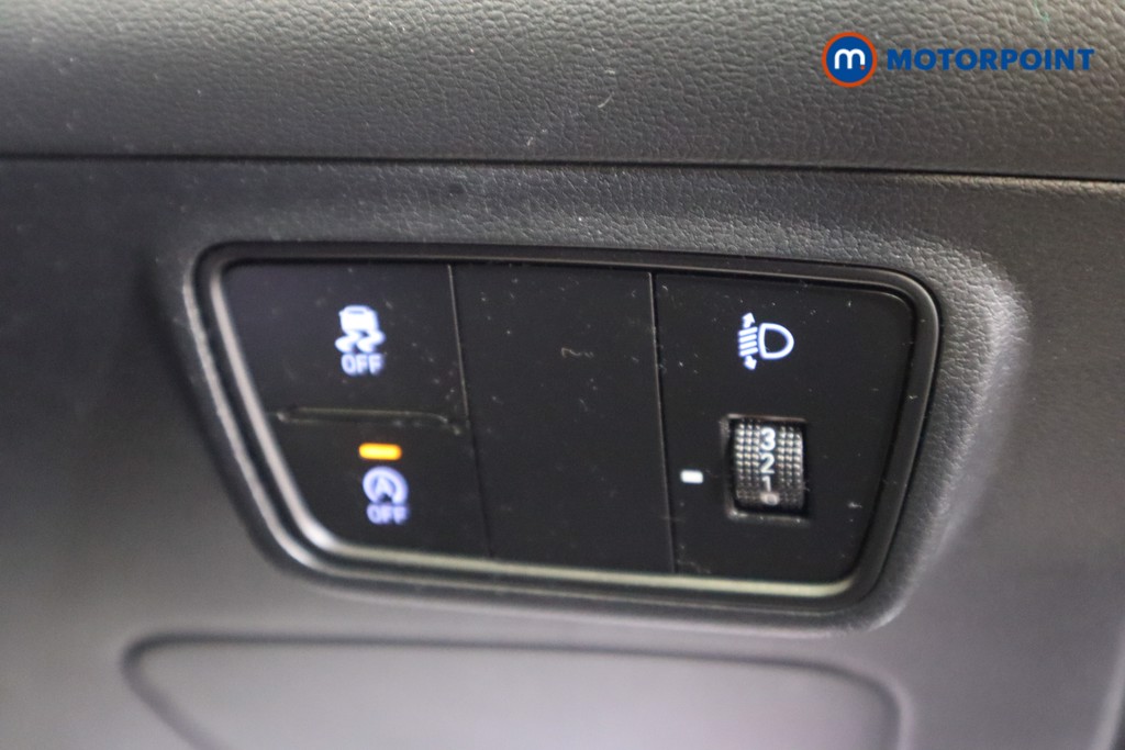 Hyundai Tucson Se Connect Manual Petrol SUV - Stock Number (1571360) - 11th supplementary image