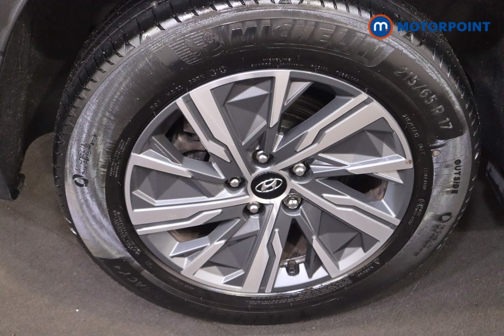 Hyundai Tucson Se Connect Manual Petrol SUV - Stock Number (1571360) - 17th supplementary image