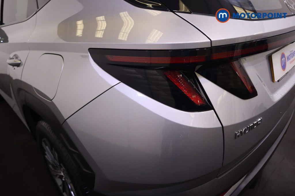 Hyundai Tucson Se Connect Manual Petrol SUV - Stock Number (1571360) - 23rd supplementary image