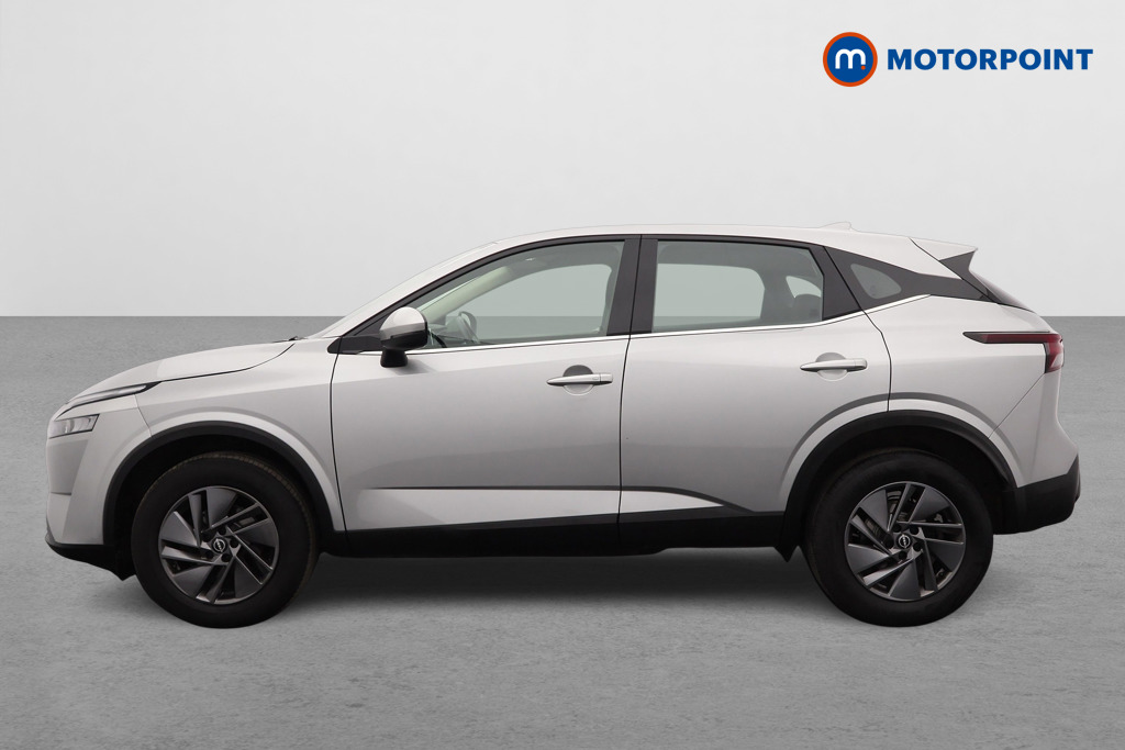 Nissan Qashqai Acenta Premium Manual Petrol SUV - Stock Number (1571370) - Passenger side