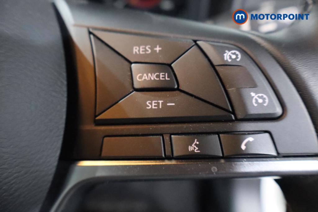 Nissan Juke N-Connecta Automatic Petrol-Electric Hybrid SUV - Stock Number (1571751) - 12th supplementary image