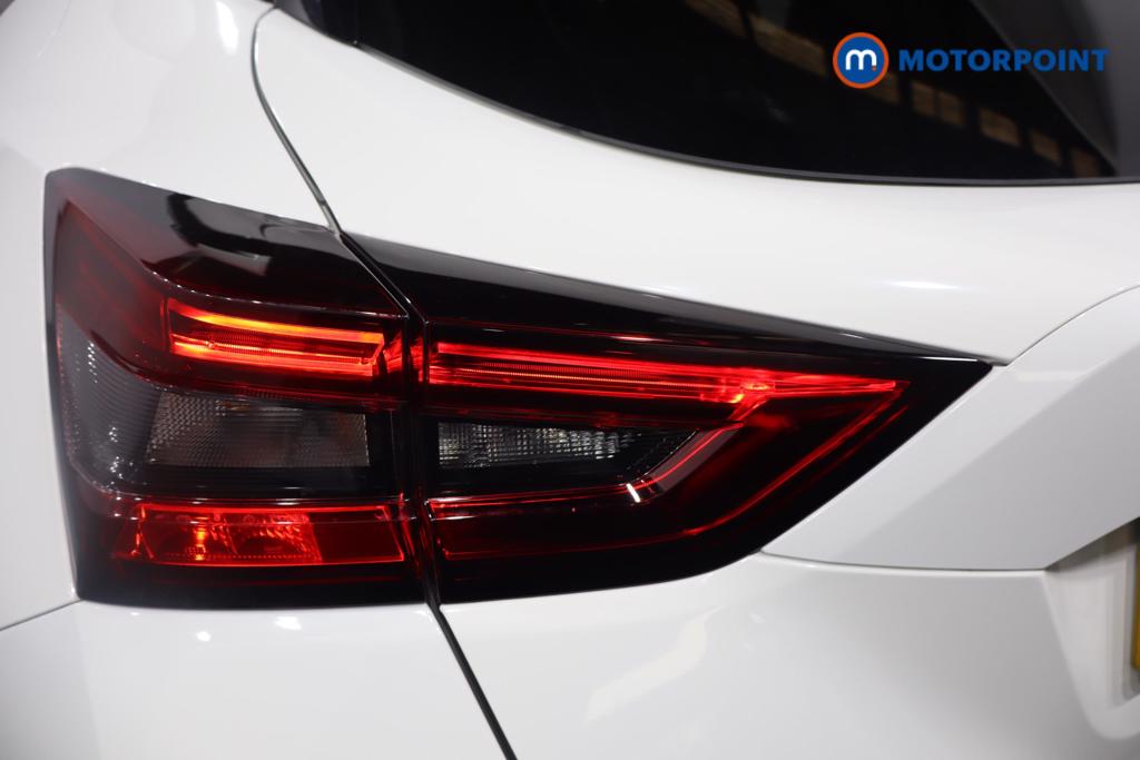 Nissan Juke N-Connecta Automatic Petrol-Electric Hybrid SUV - Stock Number (1571751) - 25th supplementary image