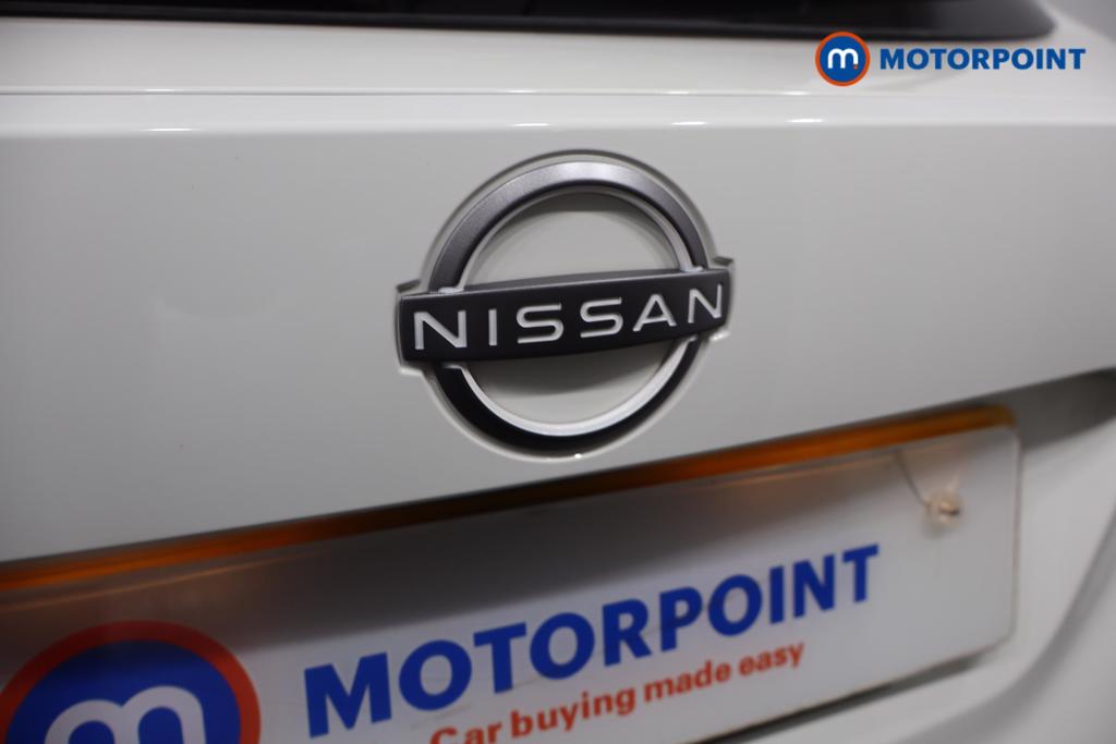 Nissan Juke N-Connecta Automatic Petrol-Electric Hybrid SUV - Stock Number (1571751) - 26th supplementary image