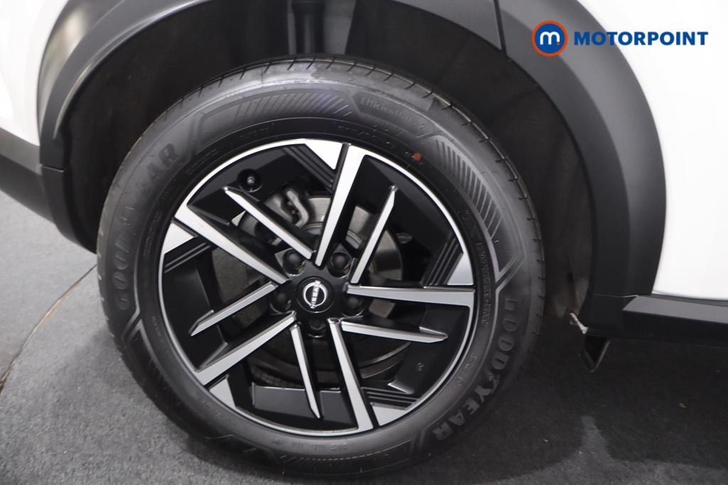 Nissan Juke N-Connecta Automatic Petrol-Electric Hybrid SUV - Stock Number (1571751) - 31st supplementary image