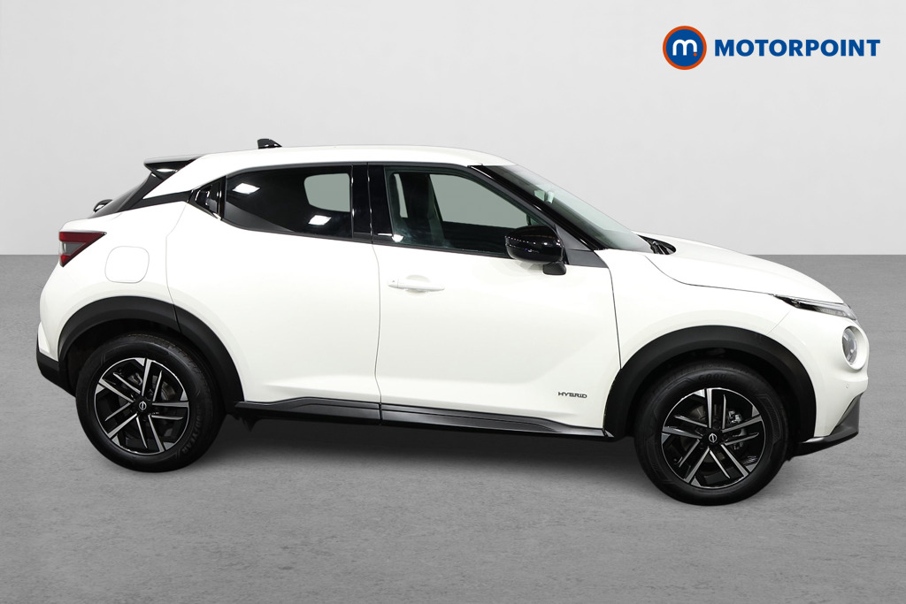 Nissan Juke N-Connecta Automatic Petrol-Electric Hybrid SUV - Stock Number (1571751) - Drivers side