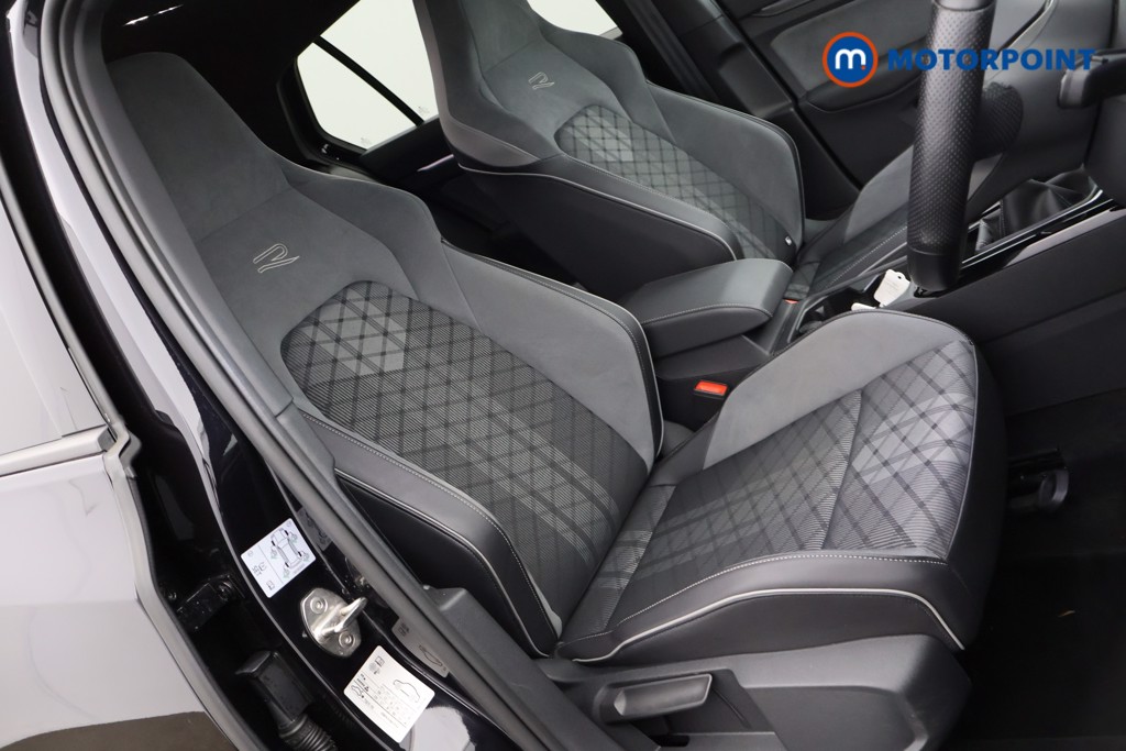 Volkswagen Golf R-Line Manual Petrol Hatchback - Stock Number (1571923) - 9th supplementary image