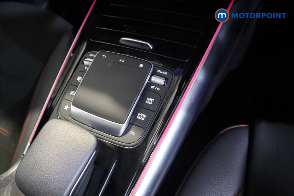Mercedes-Benz EQA Amg Line Automatic Electric SUV - Stock Number (1572244) - 8th supplementary image