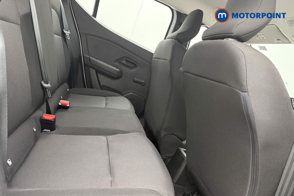 Dacia Sandero Essential Manual Petrol Hatchback - Stock Number (1572333) - 7th supplementary image