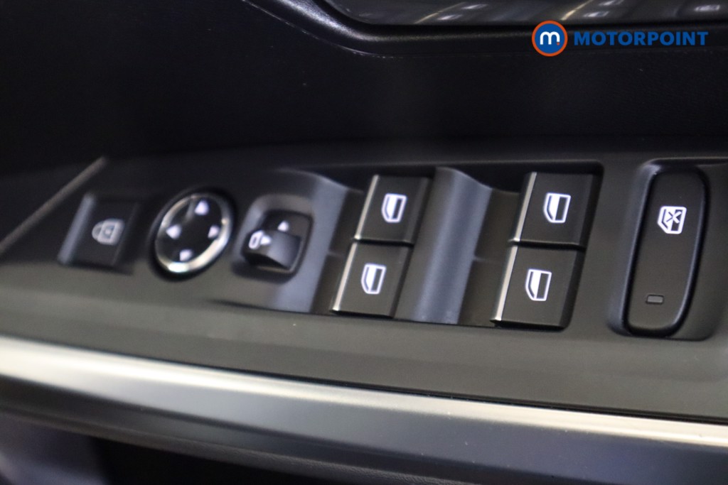 Peugeot 3008 GT Automatic Electric SUV - Stock Number (1572597) - 9th supplementary image
