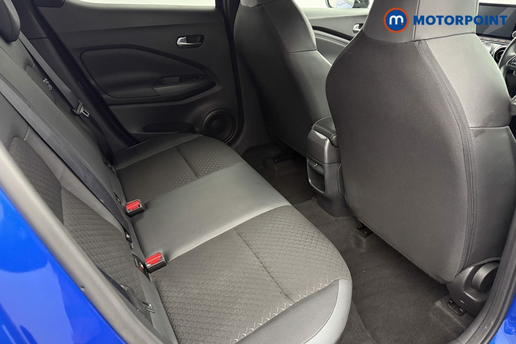 Nissan Juke N-Connecta Automatic Petrol SUV - Stock Number (1572665) - 15th supplementary image