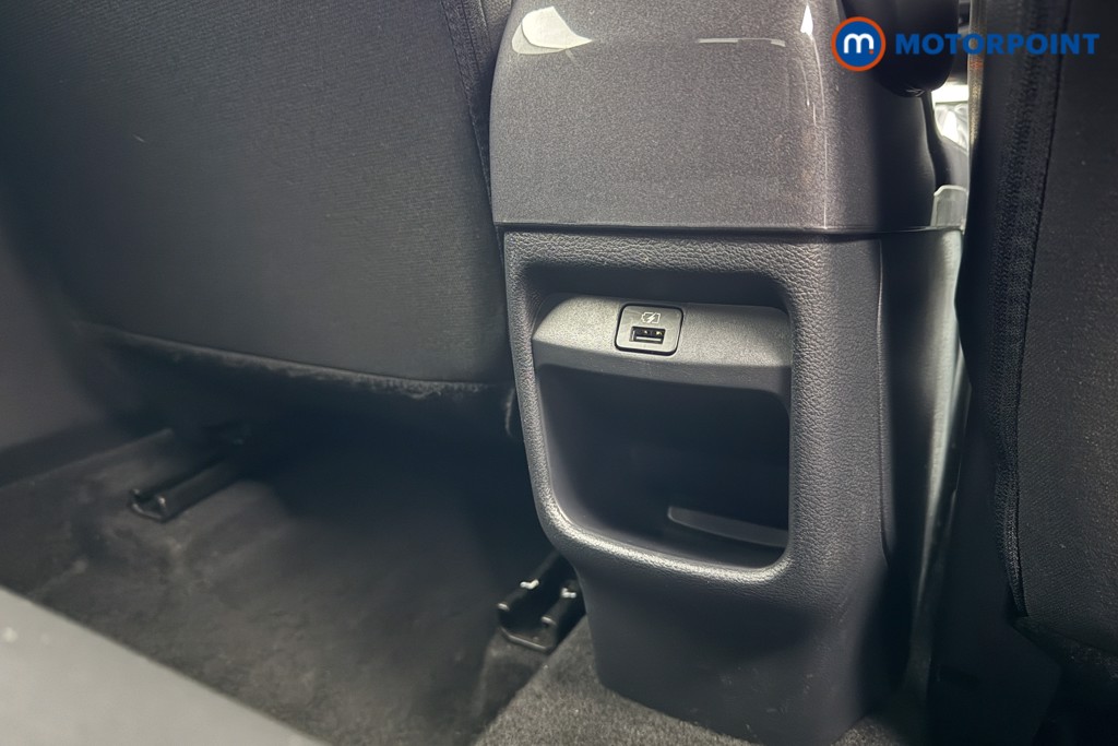 Nissan Juke N-Connecta Automatic Petrol SUV - Stock Number (1572665) - 16th supplementary image