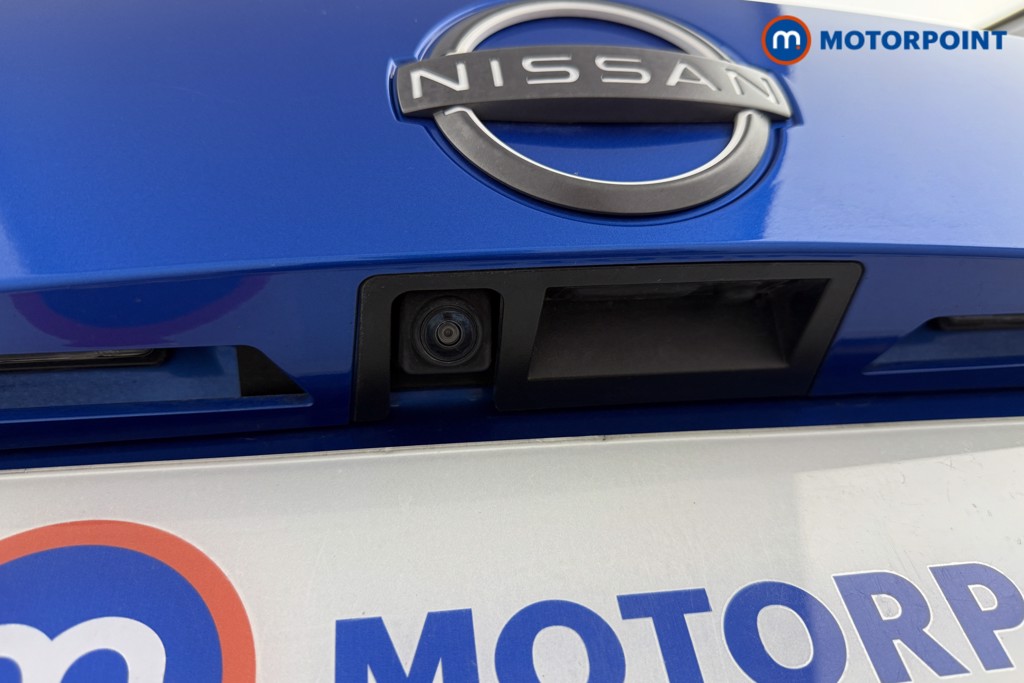 Nissan Juke N-Connecta Automatic Petrol SUV - Stock Number (1572665) - 21st supplementary image