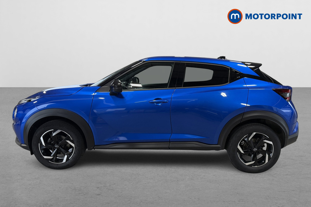 Nissan Juke N-Connecta Automatic Petrol SUV - Stock Number (1572665) - Passenger side
