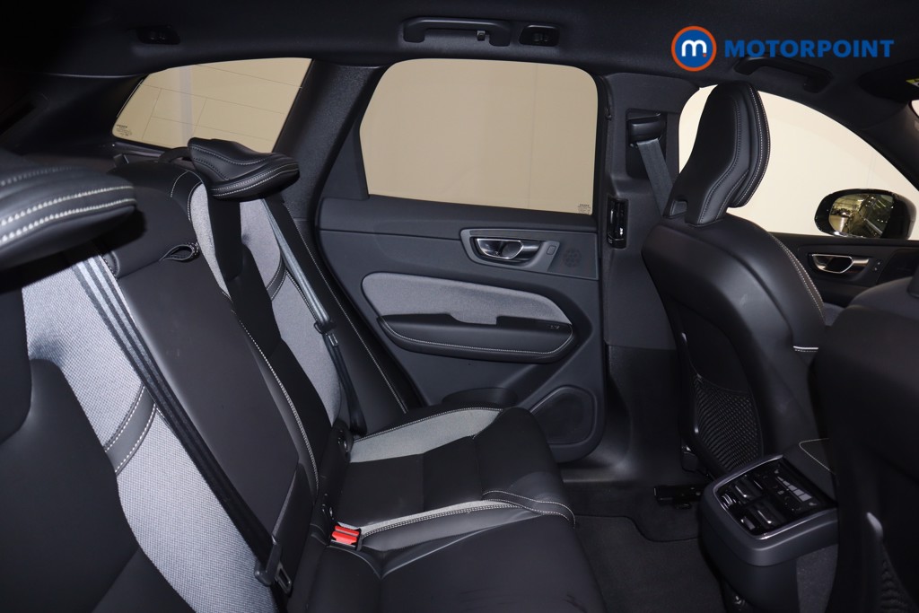 Volvo Xc60 Plus Black Edition Automatic Petrol SUV - Stock Number (1572787) - 14th supplementary image