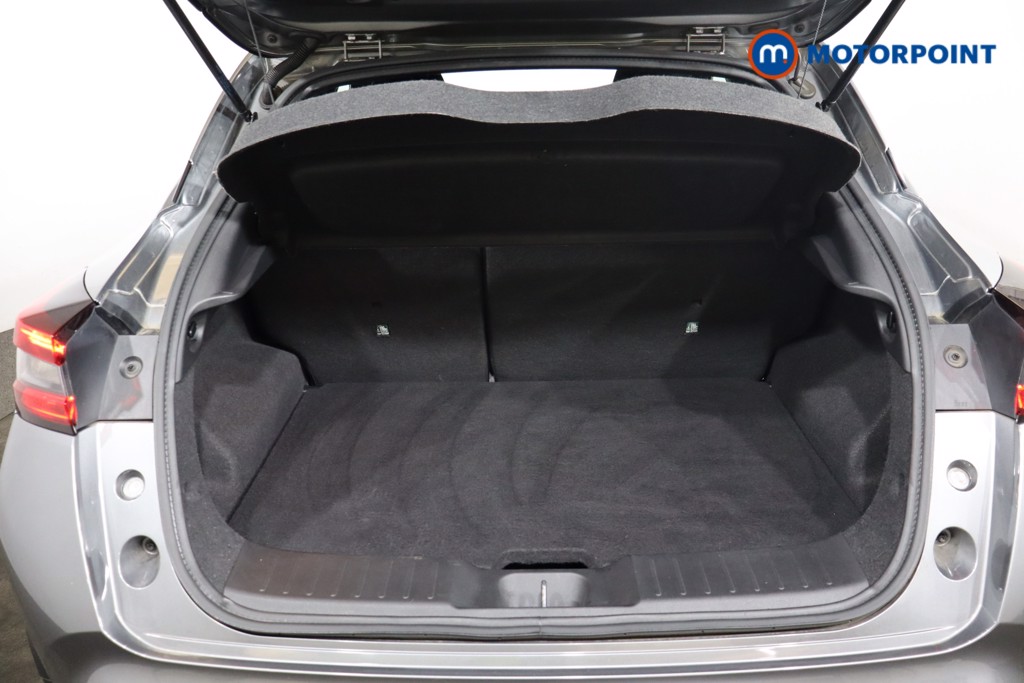Nissan Juke N-Connecta Manual Petrol SUV - Stock Number (1572799) - 22nd supplementary image