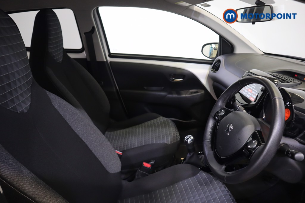 Peugeot 108 Allure Manual Petrol Hatchback - Stock Number (1573280) - 35th supplementary image