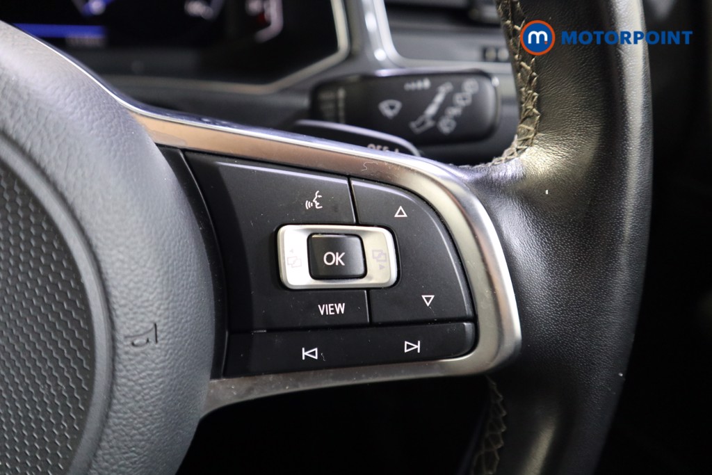 Volkswagen T-Roc R-Line Automatic Petrol SUV - Stock Number (1573684) - 4th supplementary image