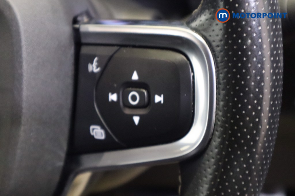Volvo Xc40 R Design Automatic Petrol Plug-In Hybrid SUV - Stock Number (1573907) - 10th supplementary image