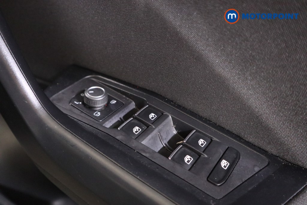 Volkswagen T-Roc Black Edition Automatic Petrol SUV - Stock Number (1574014) - 11th supplementary image