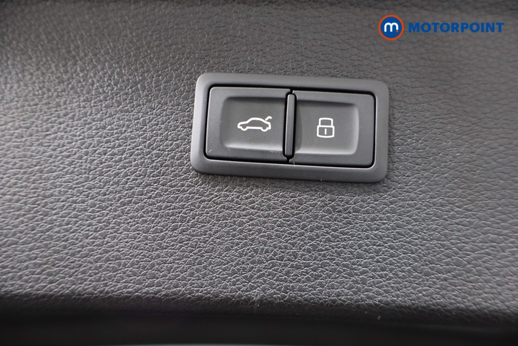 Audi Q5 S Line Automatic Petrol SUV - Stock Number (1574036) - 39th supplementary image