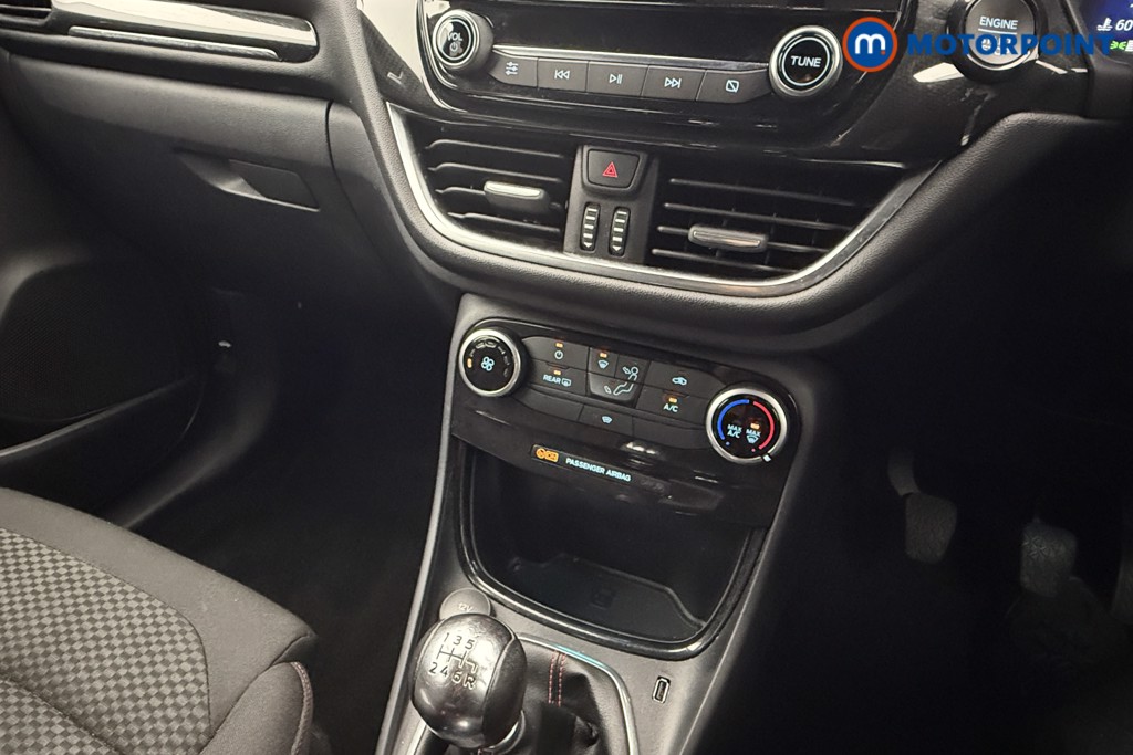 Ford Puma St-Line Manual Petrol-Electric Hybrid SUV - Stock Number (1574270) - 4th supplementary image
