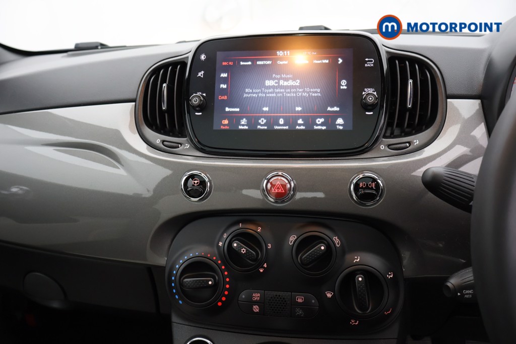 Fiat 500 Dolcevita Manual Petrol-Electric Hybrid Hatchback - Stock Number (1574295) - 5th supplementary image