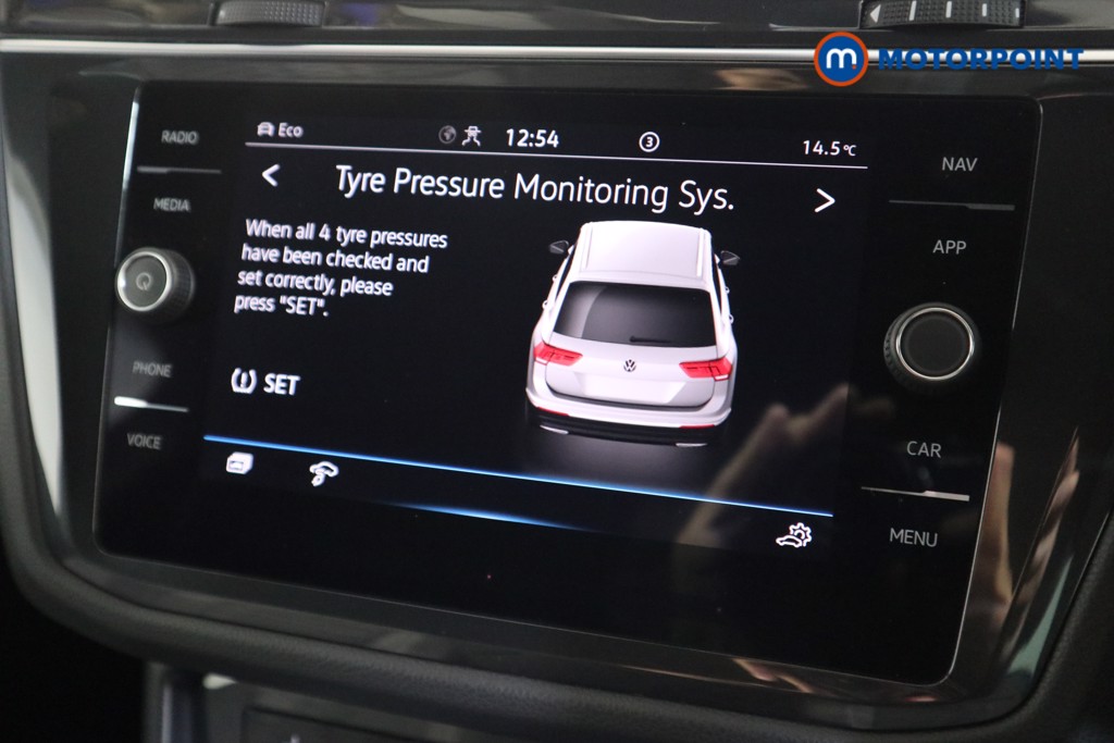 Volkswagen Tiguan R-Line Automatic Petrol Plug-In Hybrid SUV - Stock Number (1574307) - 6th supplementary image