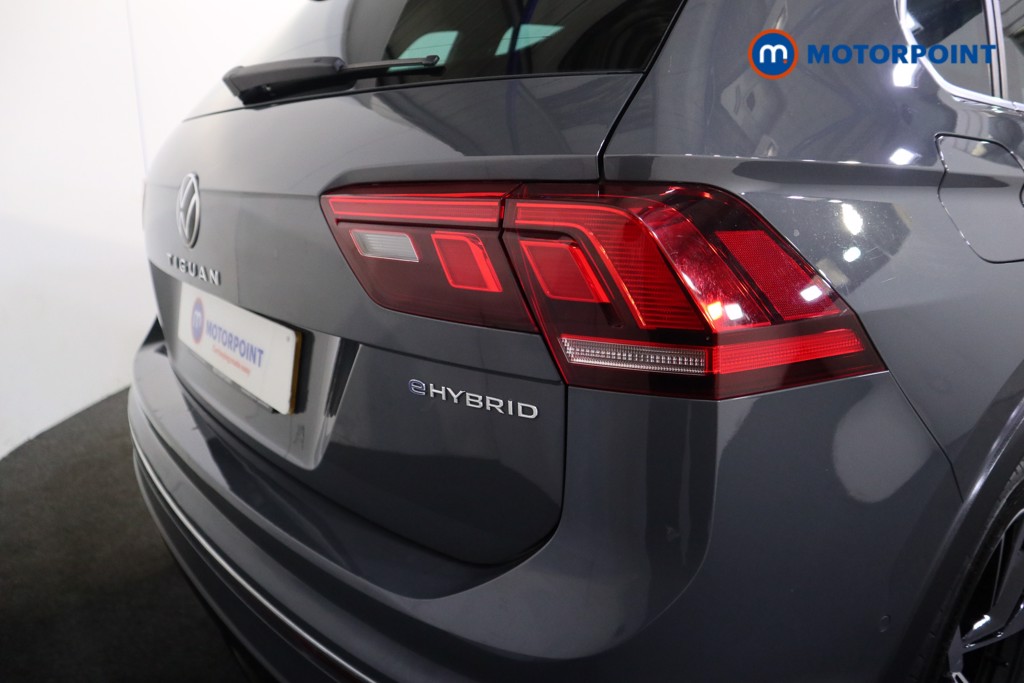 Volkswagen Tiguan R-Line Automatic Petrol Plug-In Hybrid SUV - Stock Number (1574307) - 21st supplementary image