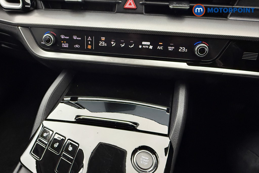 KIA Sportage 3 Automatic Petrol-Electric Hybrid SUV - Stock Number (1574633) - 4th supplementary image