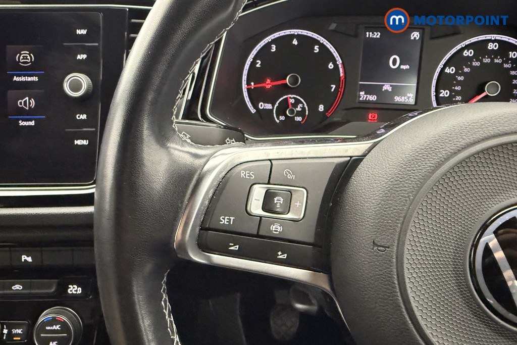 Volkswagen T-Roc Black Edition Manual Petrol SUV - Stock Number (1574640) - 6th supplementary image