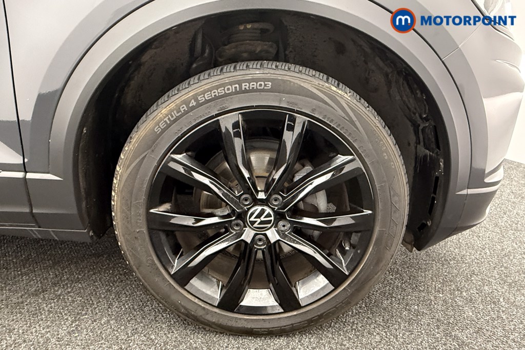 Volkswagen T-Roc Black Edition Manual Petrol SUV - Stock Number (1574640) - 26th supplementary image