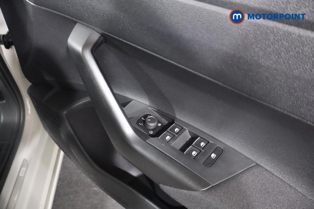 Volkswagen Taigo R-Line Automatic Petrol SUV - Stock Number (1574649) - 15th supplementary image