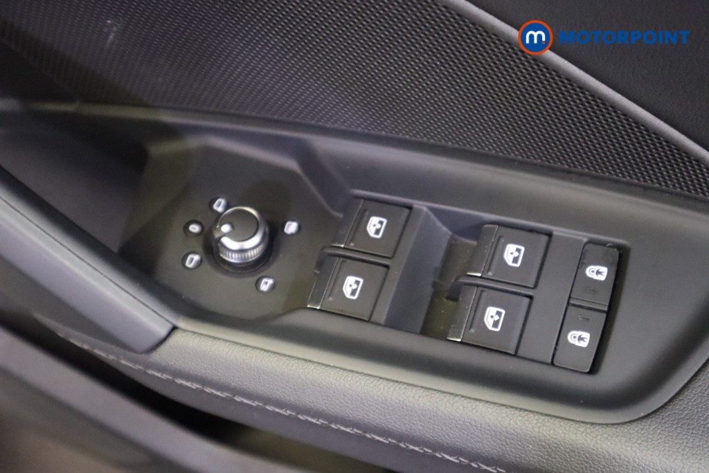 Audi A3 S Line Automatic Petrol Plug-In Hybrid Hatchback - Stock Number (1574975) - 10th supplementary image
