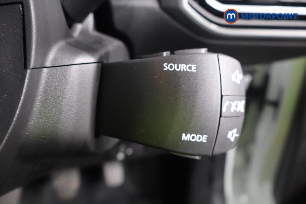 Dacia Sandero Expression Manual Petrol Hatchback - Stock Number (1575323) - 10th supplementary image