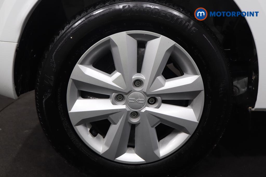 Dacia Sandero Expression Manual Petrol Hatchback - Stock Number (1575323) - 20th supplementary image