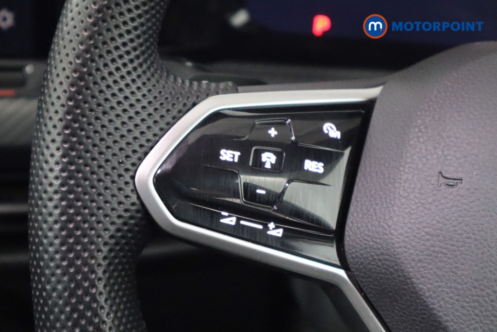 Volkswagen Golf R-Line Automatic Petrol Estate - Stock Number (1575467) - 7th supplementary image