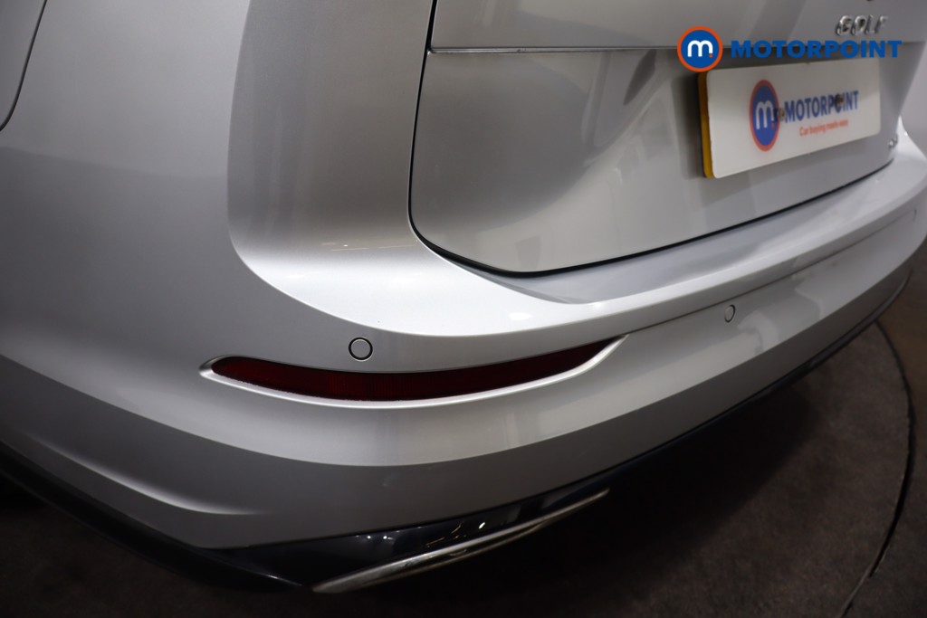 Volkswagen Golf R-Line Automatic Petrol Estate - Stock Number (1575467) - 34th supplementary image