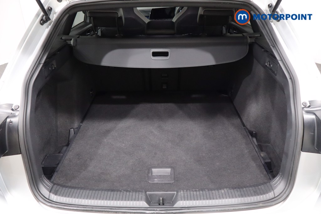 Volkswagen Golf R-Line Automatic Petrol Estate - Stock Number (1575467) - 37th supplementary image