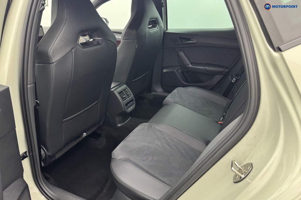Cupra Leon V2 Automatic Petrol Hatchback - Stock Number (1575496) - 8th supplementary image