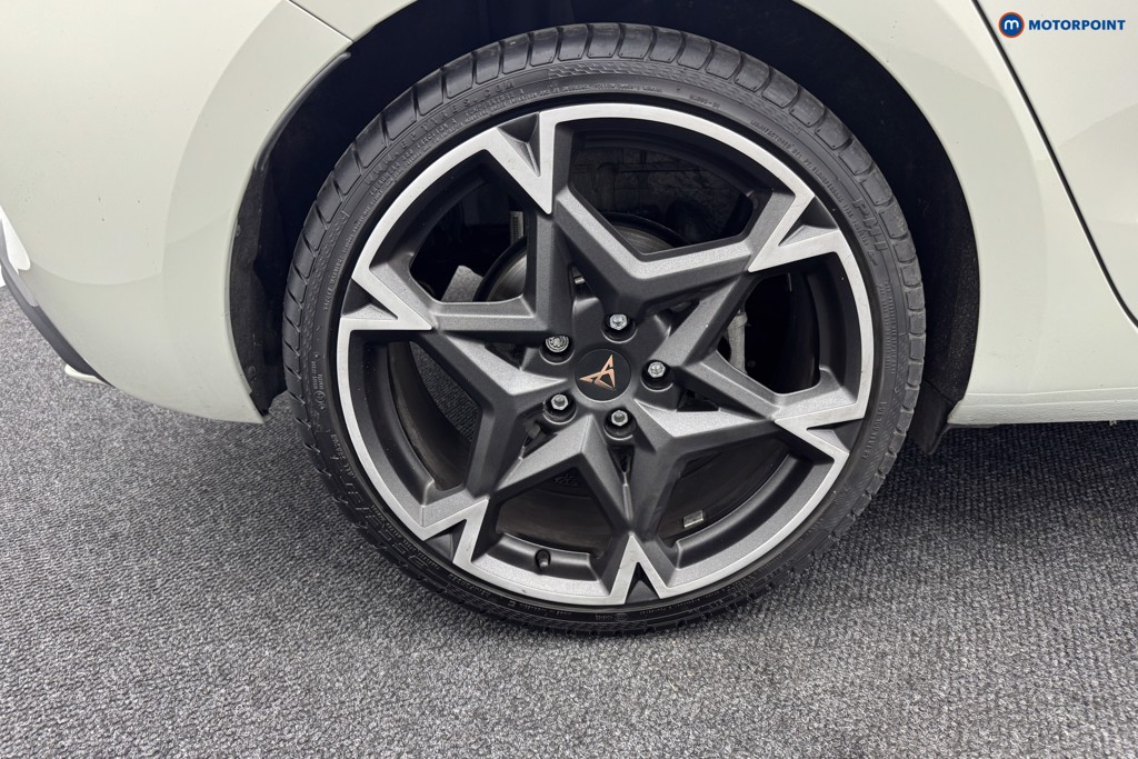 Cupra Leon V2 Automatic Petrol Hatchback - Stock Number (1575496) - 30th supplementary image