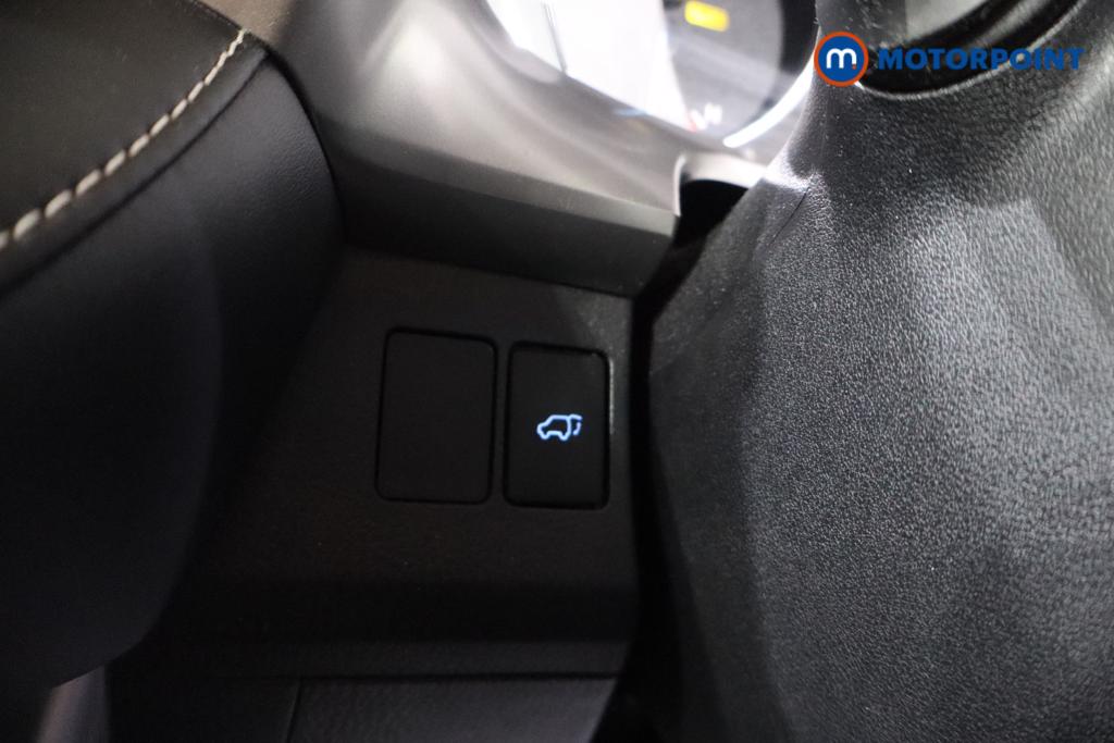 Toyota Rav4 Icon Tech Automatic Petrol-Electric Hybrid SUV - Stock Number (1575663) - 13th supplementary image