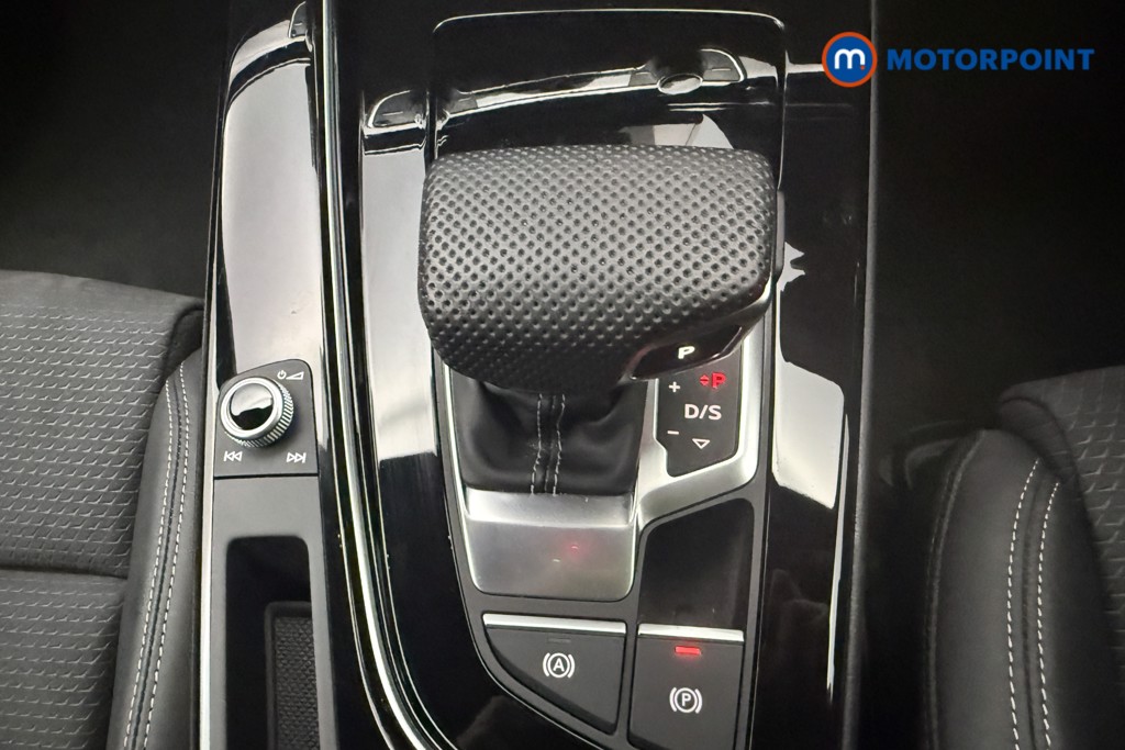 Audi A4 Black Edition Automatic Petrol Saloon - Stock Number (1575910) - 7th supplementary image