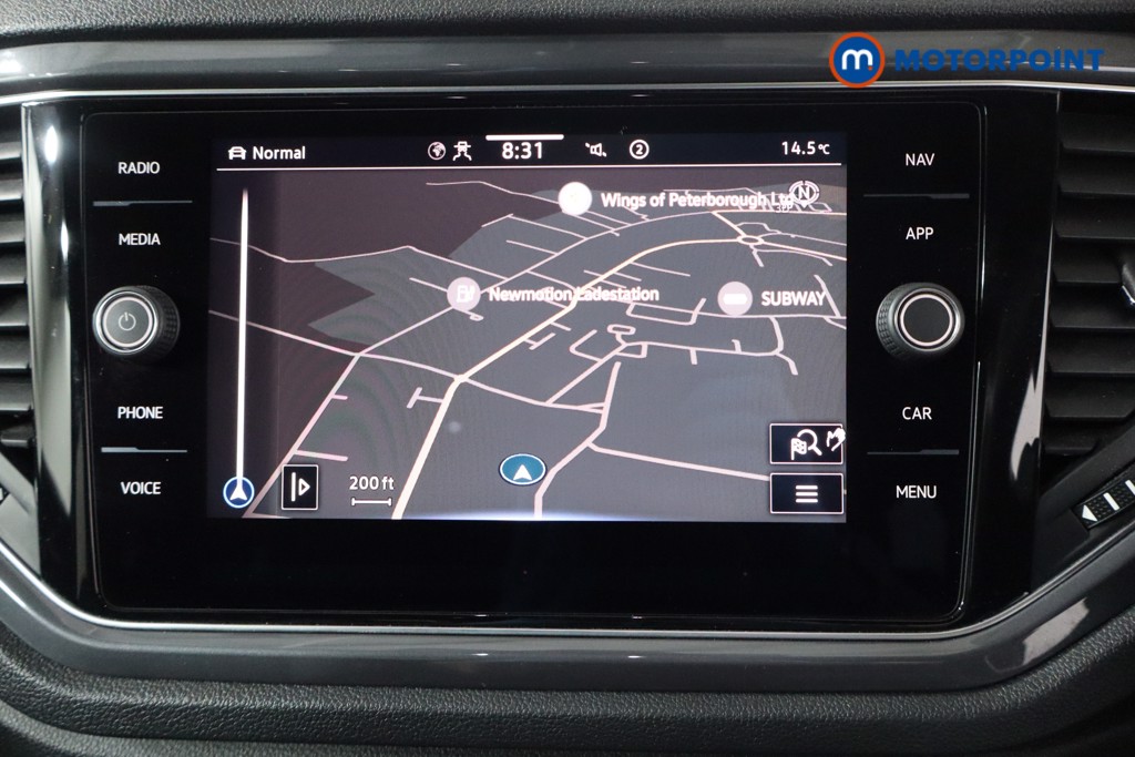Volkswagen T-Roc R-Line Automatic Petrol SUV - Stock Number (1575936) - 2nd supplementary image