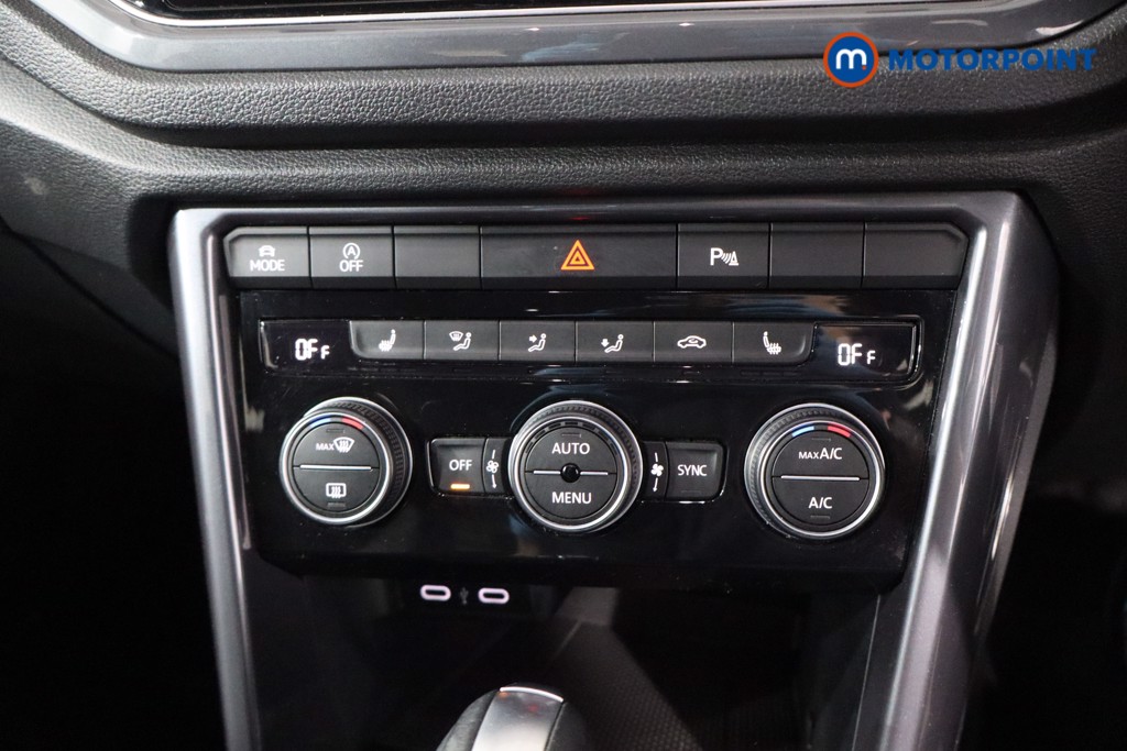 Volkswagen T-Roc R-Line Automatic Petrol SUV - Stock Number (1575936) - 17th supplementary image